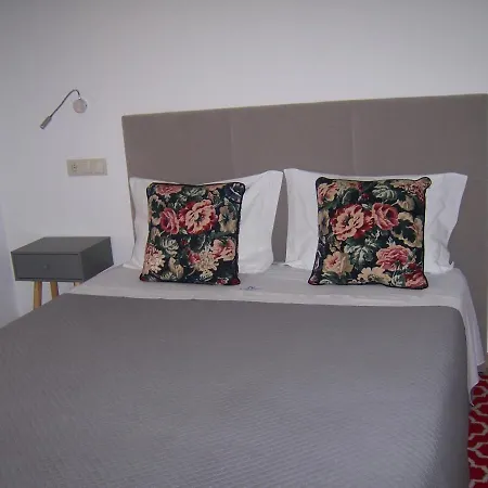 Nc Apartamentos Braganca Exterior photo