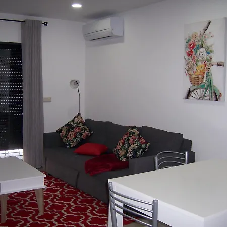 Nc Apartamentos Braganca Exterior photo