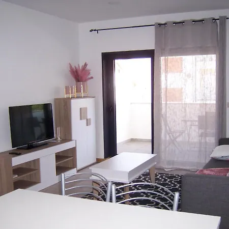 Nc Apartamentos Braganca Exterior photo